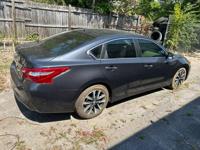 2018 Nissan Altima SL - 34k miles, Leather, Alloy Wheels, Remote Start - Image 6