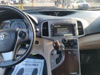 2014 Toyota Venza Limited AWD 1 Owner SUPER CLEAN RELIABLE TOYOTA NICE I can save you TIME / MONEY on any vehicle you want - Image 8