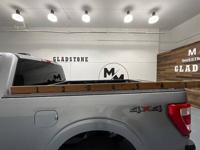 2023 Ford F-150 4x4 4WD F150 XL Super Cab 4dr / 3.3L V6 / Backup CameM&M Investment Cars - Gladstone - Image 10