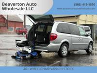2007 Chrysler Town & Country Touring - WHEELCHAIR LIFT / ONLY 29K MILE Wheelchair Van In Beaverton