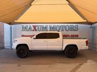 2017 Toyota Tacoma TRD Sport 4x2 4dr Double Cab 5.0 ft SB Pickup Truc Maxum Motors - Image 4