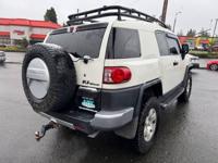 2010 Toyota FJ Cruiser 4x4 4WD Base 4dr SUV 6M APX Auto Brokers - Image 6