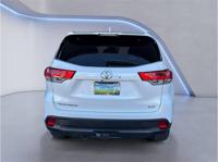 2019 Toyota Highlander XLE SUV Escondido Auto Super Center - Image 6