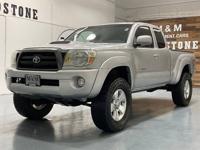 2005 Toyota Tacoma 4x4 4WD V6 TRD SPORT / 6-SPEED MANUAL / LIFTED LIFM&M Investment Cars - Gladstone - Image 2
