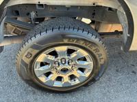 2017 Ford F250 Super Duty Lariat 6.2L Gas 4X4 - Mint Condition Cassat Ave - Image 10