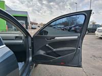 2016 VOLKSWAGEN PASSAT WAUKEGAN, ILLINOIS - Image 9