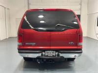 2002 Ford Excursion XLT Sport Utility / 7.3L DIESEL / 111,000 MILES SM&M Investment Cars - Gladstone - Image 7