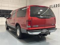 2002 Ford Excursion XLT Sport Utility / 7.3L DIESEL / 111,000 MILES SM&M Investment Cars - Gladstone - Image 9