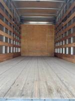 2018 Isuzu NQR 16 Box + Liftgate !!! Chicago - Image 9