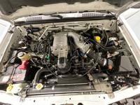 2002 Nissan Xterra XE SUPERCHARGE / Sport Utility / 3.3L V6 / LOCALM&M Investment Cars - Gladstone - Image 10