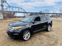 2013 Ford Explorer XLT AWD 4dr SUV _Ford_ _Explorer_ _Sedan_ - Image 3