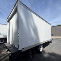 2018 Ford E350 16 Box + Liftgate 96k miles !!! Bronx - Image 5