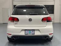 2012 Volkswagen GTI VW Hatchback 2 Dr / 2.0L 4 Cyl Turbo / 6-SPEED MANUAM&M Investment Cars - Gladstone - Image 7