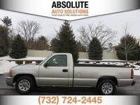 2007 GMC Sierra 1500 Classic SL1 2dr Regular Cab 8 ft. LB GMC Sierra 1500 Classic Truck - Image 3