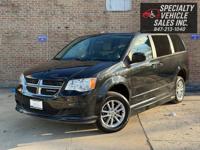 2016 Dodge Grand Caravan Wheelchair Accessible Handicap Mobility Van Skokie - Image 6