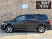 2016 Dodge Grand Caravan Wheelchair Accessible Handicap Mobility Van Skokie - Image 7