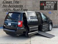2016 Chrysler Town and Country Handicap Mobility Wheelchair Van Skokie