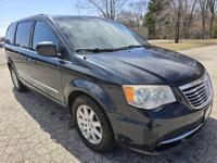 2014 CHRYSLER TOWN AND COUNTRY ZION ILLINOIS - Image 4