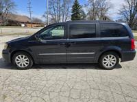 2014 CHRYSLER TOWN AND COUNTRY ZION ILLINOIS - Image 6