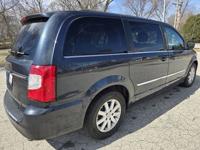2014 CHRYSLER TOWN AND COUNTRY ZION ILLINOIS - Image 8