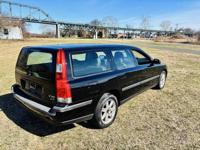 2002 Volvo V70 2.4T 4dr Turbo Wagon _Volvo_ _V70_ _Hatchback_ - Image 5