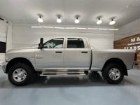 2013 RAM 3500 4x4 4WD Dodge Tradesman Crew Cab / 6.7L DIESEL / SHORTM&M Investment Cars - Gladstone - Image 4