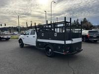 2018 Ram 3500 Chassis Cab 4x4 4WD Dodge Tradesman Crew Cab Chassis-Cab Mcloughlin Chevrolet OR - Image 4