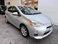 2012 Toyota Prius c Electric Two Hatchback 4D Hatchback PDX Motors - Image 3