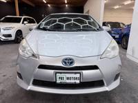 2012 Toyota Prius c Electric Two Hatchback 4D Hatchback PDX Motors - Image 4