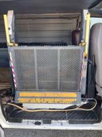 1999 F250 cargo van w/liftgate Goldendale - Image 6
