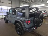 2025 Jeep Wrangler Willys 4x4 3-Piece Hard Top Roof Highland, Indiana - Image 5