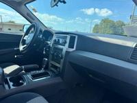 2010 *Jeep* *Grand* *Cherokee* *Laredo* Credit Friendly Financing Jeep Grand Cherokee - Image 5