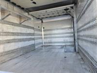 2015 ISUZU NQR BOX 5.2L DIESEL,14FT BOX,1600LB POWER LIFT GATE! north san diego county - Image 3