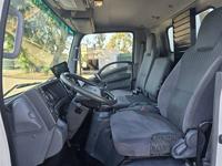 2015 ISUZU NQR BOX 5.2L DIESEL,14FT BOX,1600LB POWER LIFT GATE! north san diego county - Image 10