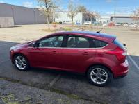 2012 Ford Focus SEL 4DR Hatchback Automatic 152k AC/PWR/Runs Great Salem - Image 5