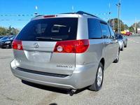 2009 Toyota Sienna LE 7 Passenger 4dr Mini Van long island - Image 8