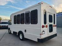 2016 Ford E-350 E350 15 Passenger Shuttle Coach Van Activity Mini Bus west chicagoland - Image 4