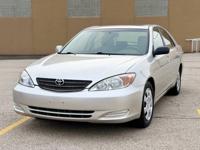 2002 Toyota Camry XLE Glenview - Image 4