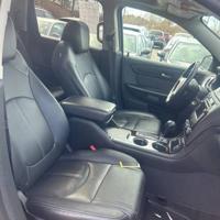 2017 Chevrolet Traverse LT Sport Utility 4D GLOUCESTER CITY - Image 5