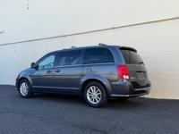 2019 Dodge Grand Caravan SXT Jacksonville - Image 4
