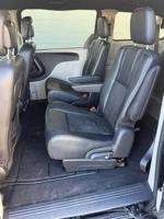 2019 Dodge Grand Caravan SXT Jacksonville - Image 10