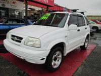 2000 Suzuki Grand Vitara TOWABLE Centralia - Image 3