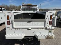 2017 CHEVROLET K2500 GAS 4WD LT DOUBLE CAB UTILITY BED NOBLE - Image 6