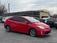 2015 Toyota Prius Persona Series 4dr Hatchback CRYSTAL AUTO SALES INC ~ 2204 Nolensville Pike NASHVILLE - Image 6