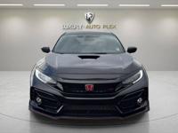 2021 Honda Civic Type R TOURING HARD TO FIND ONLY 11,000 MILES Luxury Auto Plex - Image 9