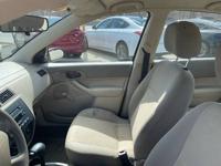 2006 Ford Focus 4dr Sdn ZX4 SES pennsauken - Image 6