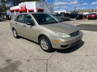 2006 Ford Focus 4dr Sdn ZX4 SES pennsauken - Image 9