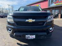 2018 Chevrolet Colorado Z71 Crew Cab 4WD V6! Oak Forest - Image 3