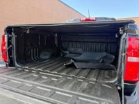 2018 Chevrolet Colorado Z71 Crew Cab 4WD V6! Oak Forest - Image 9