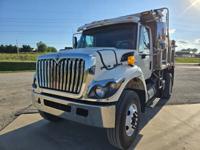 2010 INTERNATIONAL 7400 DT466 HD Dump Truck Auto 49K Low Mi SS 1 Own ! St Joseph Mo - Image 3
